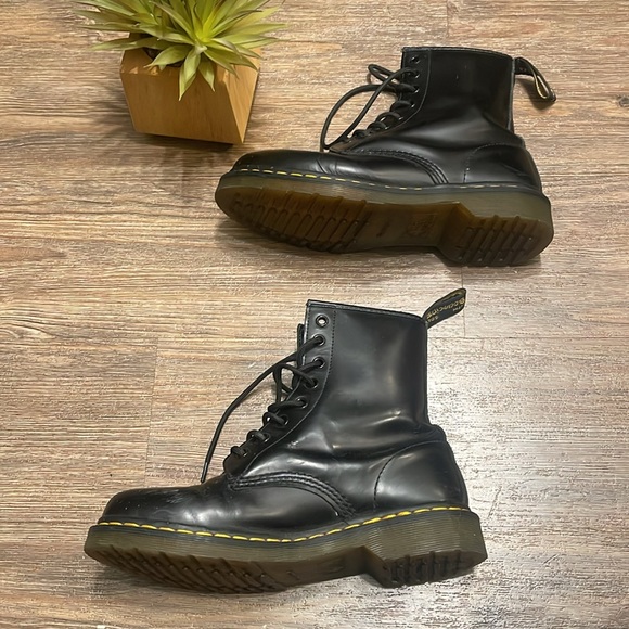 Doc Marten 1460s - Picture 6 of 9